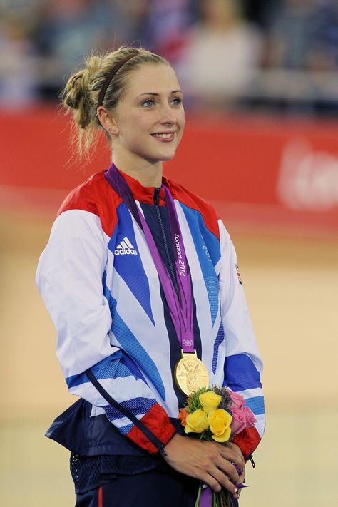 Laura Kenny (GBR) 🥇 Omnium 🥇 Team pursuit • London 2012 Olympics #cycling Laura Kenny, London 2012 Olympics, Track Cycling, 2012 Olympics, Female Cyclist, Team Gb, Olympic Athletes, Olympic Sports, Sporty Girls