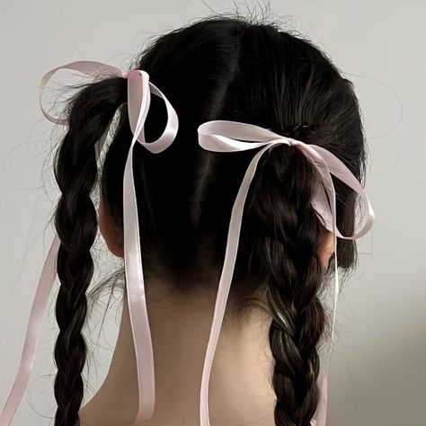 Pink Academia, Ribbon Hairstyle, Ballet Pink, Pink Vibes, Aesthetic Pink, Blogger Girl, Girl Blog, Pink Princess, Just Girl Things