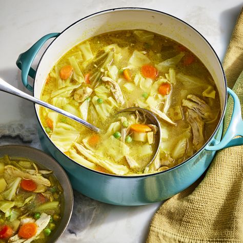 Curried Chicken & Cabbage Soup Chicken And Cabbage Soup, Chicken Cabbage Soup, Mild Curry, Chicken Cabbage, Med Diet, Low Calorie Soup, Curried Chicken, Madras Curry, Chicken And Cabbage