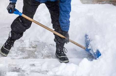 Sealing Pavers, Driveway Sealing, Asphalt Repair, Asphalt Pavement, Driveway Sealer, Asphalt Driveway, Snow Night, Garage Floor Epoxy, Shoveling Snow