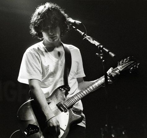 Jeff Buckley, A Man, Guitar, Black And White, Tumblr, White, Black