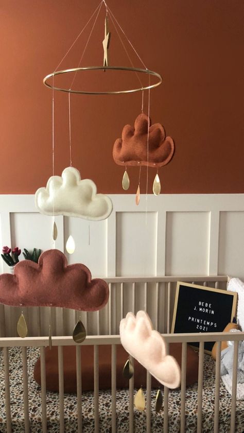 Terracotta Baby Mobile, cloud mobile-Neutral gender nursery mobile-neutral baby gift, Boho Mobile-monochrome mobile-cot https://etsy.me/3PgC1gj #white #babyshower #babymobile #bedroom #thebutterflying #cloud #nurserydecor #ochrenursery #terracottanursery Boho Style Nursery, Orange Nursery, Room Murals, Blush Nursery, Neutral Baby Gifts, Baby Room Neutral, Cloud Mobile, Nursery Closet, Nursery Room Design