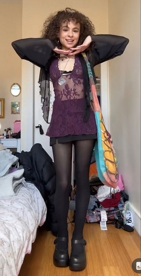 Bri @ brinx212 on tiktok! Dark Casual Outfits, Witchy Aesthetic Outfit, Dark Grunge Outfits, Outfits Gothic, Gothic Coquette, Fall Fit, Dark Outfits, Miniskirt Outfits, Cute Comfy Outfits