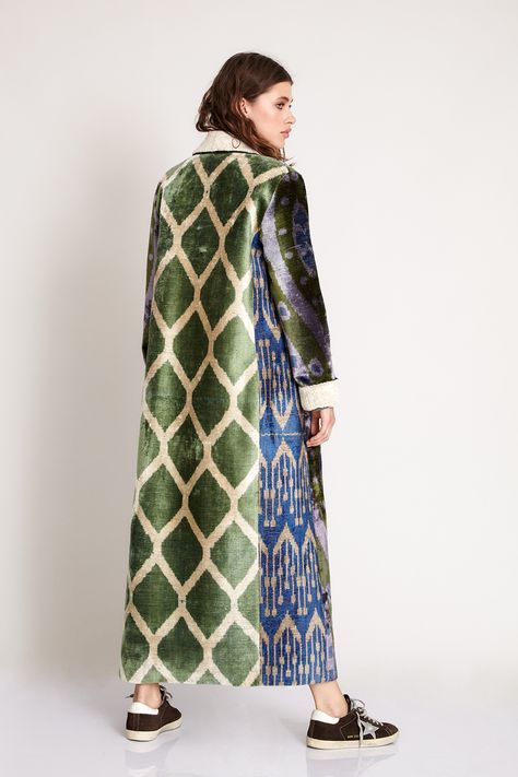 IPEKO9920 Turkish Fashion Traditional, Co Ords Outfits, 70s Look, Ikat Dress, Woman Suit Fashion, Weird Fashion, Turkish Fashion, Abayas Fashion, Abaya Fashion