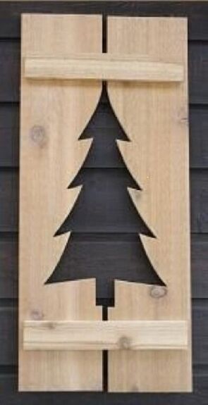 How to make shutters with a tree cutout? | Hometalk Cabin Exterior, Pallet Christmas, Unique Christmas Trees, Shutters Exterior, Wood Shutters, Christmas Wood Crafts, Wooden Stars, Lodge Decor, Star Decorations