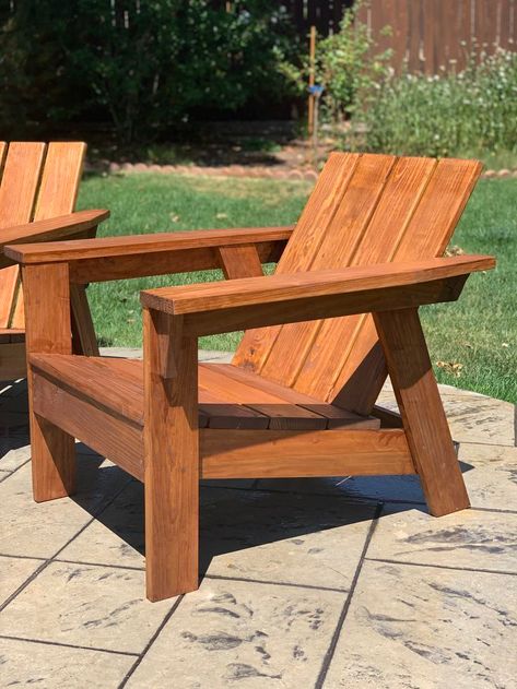 Outdoor Chairs Diy, Patio Chairs Diy, Adirondack Chairs Diy, Wood Chair Diy, Modern Adirondack Chair, Chair Woodworking Plans, Sofa Design Wood, Adirondack Style, Adirondack Chair Plans