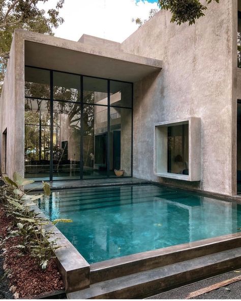 Moderne Have, Architect Magazine, Tadao Ando, Modern Architects, Casa Container, Outdoor Swimming, Villa Design, Beautiful Buildings, Outdoor Swimming Pool