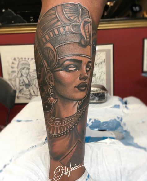 Black Egyptian Goddess Tattoo, Egyptian Tattoo Black Women, Egyptian Goddess Tattoos For Women, Queen Nefertiti Tattoo Black Women, Nefertiti Tattoo Black Women, African Queen Tattoo Goddesses, Goddess Tattoo Ideas, Queen Nefertiti Art, Goddess Of The Universe