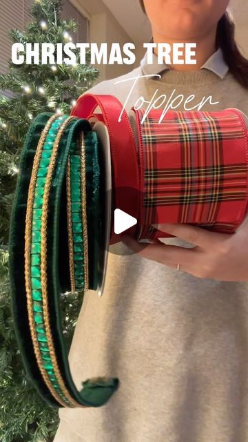 Emily McInnis (Waldo) on Instagram: "⬇️ SAVE this tree-topper bow 🎀 tutorial for your Christmas Tree this season! You can customize this recipe to fit your color scheme 🎨 AND—you can store it + reuse for future seasons ♻️ 

Today we are decorating a traditional Christmas tree for Hope Lodge Tampa’s 3rd floor. The residents LOVED this theme! ❤️ you can find @farrisilk ribbons from a lot of Etsy shops, but some of my favorites are @burlapandblingdecor , @kraftykarendesigns and @twistedtwigsdecor 🎀✨

#christmasbow #treetopper #christmastreedecorating" Simple Tree Topper Ideas, Christmas Tree Plaid Ribbon, Christmas Tree Ribbon Decorating Ideas, Best Christmas Tree Toppers, Christmas Tree Topper Ribbon, Christmas Tree Topper Ideas, Christmas Tree Bow Topper, Traditional Christmas Tree Ideas, Christmas Tree Toppers Ideas Diy