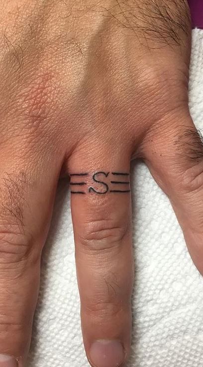 Initials Finger Tattoo, Tattoo Ring Finger Men, Mens Finger Tattoos Simple, Men Tattoo For Wife, Ring Tattoo Designs For Man, Initials Tattoo Men, Initial Tattoo Men, Love Tattoo For Men, Wife Tattoos For Men