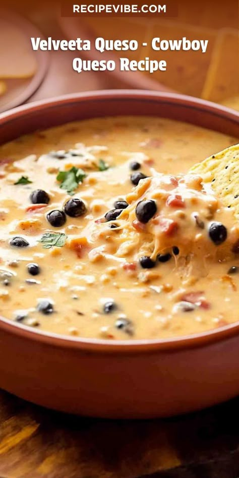 Looking for a cheesy dip that will wow your guests? This Velveeta Queso - Cowboy Queso Recipe is rich, flavorful, and incredibly easy to make! Perfect for any appetizer spread, save this delicious recipe to ensure you're always ready for your next gathering. Queso Recipe With Meat, Queso Dip With Ground Beef, Velveeta Queso Dip, Superbowl Dishes, Sausage Queso Dip, Cowboy Queso, Dip With Ground Beef, Queso Dip Crockpot, Queso Blanco Recipe