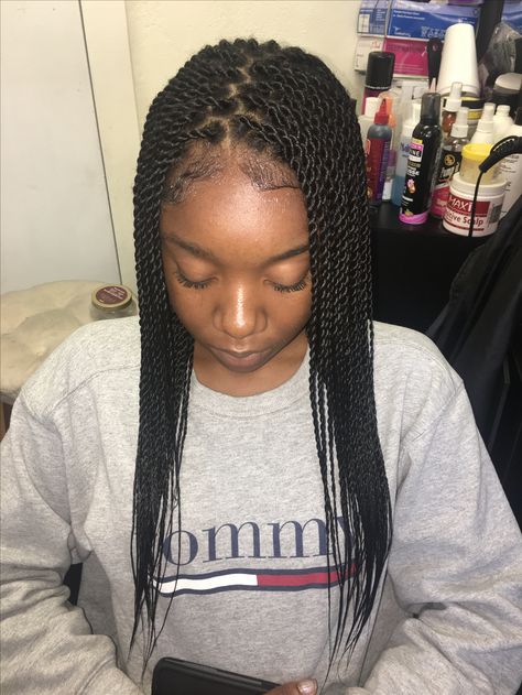 Senegalese twist Twists Cornrows, Senegalese Braids, Bts Hairstyle, Twists Hairstyles, Twist Cornrows, Senegalese Twist Braids, Tan Skin Blonde Hair, Braided Bangs, Senegalese Twist