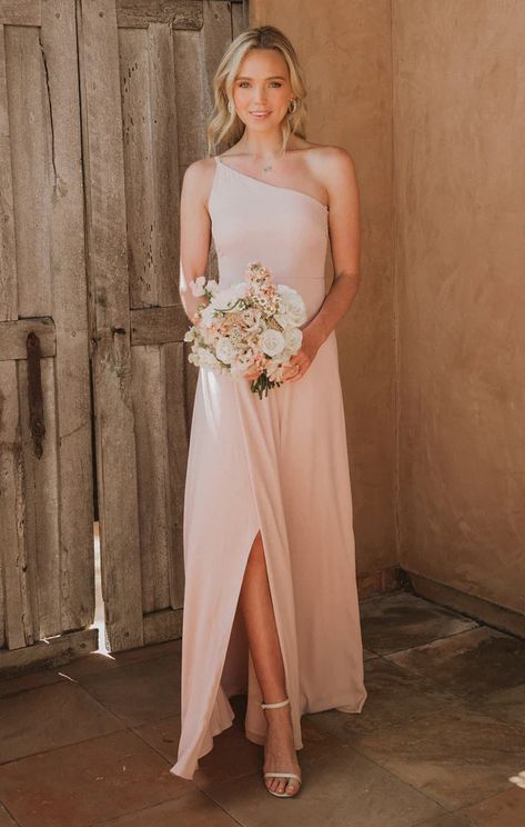 Teen Bridesmaid Dresses, Light Pink Bridesmaids, Pastel Bridesmaids, Light Pink Bridesmaid Dresses, Pastel Bridesmaid Dresses, Blush Pink Bridesmaids, Neutral Bridesmaid Dresses, Dresses Birthday, Formal Wedding Guest Dress