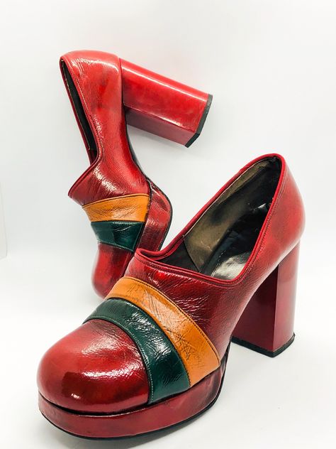 Retro Shoes 70s, 70s Platform Shoes, Red Platform Shoes, 1970s Shoes, Heels Vintage, Red Platform, Lucite Heels, Heels Red, Future Wardrobe