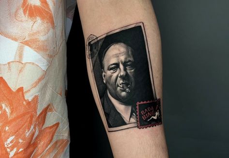 Tony Soprano Tattoo, Sopranos Tattoo, Christopher Moltisanti, Tattoo Name, Tony Soprano, Lion Tattoo, Finger Tattoos, Blow Your Mind, Tattoos For Guys