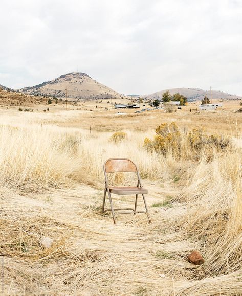 Maternity Photoshoot Outfits, Human Figure Sketches, Creative Fashion Photography, Grass Field, Outdoor Photoshoot, Single Chair, Aesthetic Photography Nature, Editing Background, Creative Portraits