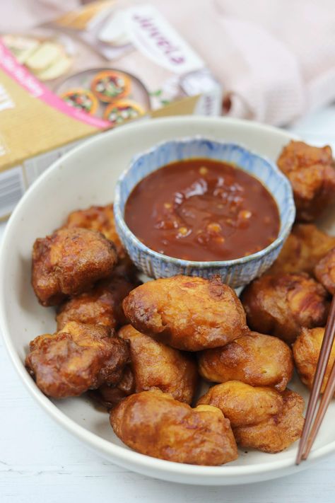 Sweet And Sour Chicken Balls, Chicken Balls Recipe, Gluten Free Chinese Food, Gluten Free Chinese, Chicken Balls, Sweet And Sour Chicken, Sweet Sour Chicken, Sweet N Sour Chicken, Delicious Gluten Free Recipes