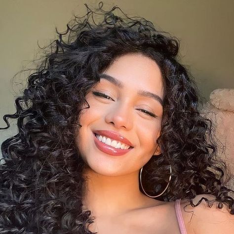 Perfect Curly Hair, Natural Curly Hair Cuts, Curly Hair Problems, Colored Curly Hair, Hair Problems, Curly Hair Cuts, Curly Girl, Big Hair, Curly Hair Styles Naturally