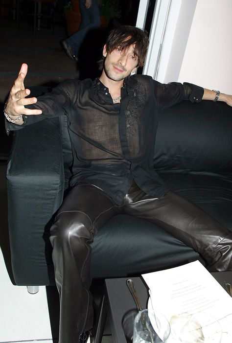 Outfits With Leather Pants, Red Scare, Masc Outfits, Adrien Brody, Mens Leather Clothing, Leather Pants Outfit, Mens Leather Pants, Andy Samberg, Leder Outfits