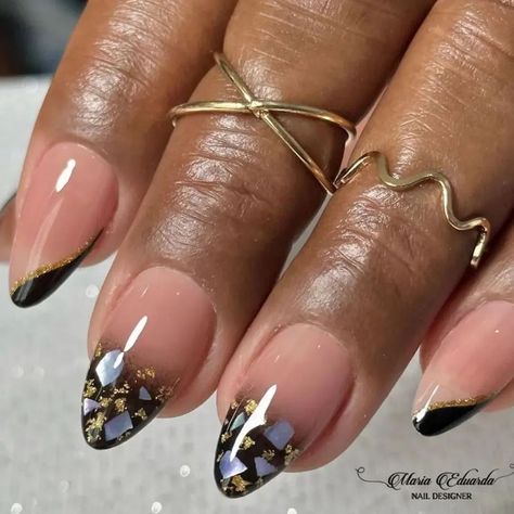 Arraste para o lado e se apaixone ❤ . . . . . . . . #nailgoals #nailinspiration #nailinspo #naildesigner#unhasdecoradas #decoracaodeunhas #designerporamor #unhas #unhasdegel #unhasalongadas #unharosa #unhaanimalprint #unhaperfeita #unhacompedraria #unhacomgliter #unhacolorida #nails #nailart #decoracaodeunhas #unhascombrilho #formatoalmond #formatosdeunhas #formatobailarina #formatodeunhas #formatostiletto #unhasvermelhasdecoradas #unhasvermelhas #esmaltadas #alongamentodeunhas #alongamentoem... June 22, Nails Nailart, Nail Designer, Long Nails, Nails Inspiration, Nail Ideas, Nails, On Instagram, Instagram