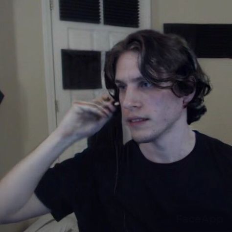 Jerma985 Icon, Jerma Pfp, I Gotta Feeling, Mens Hairstyles Thick Hair, He Makes Me Happy, Team Fortress 2, I Love My Wife, I Want Him, Single Person