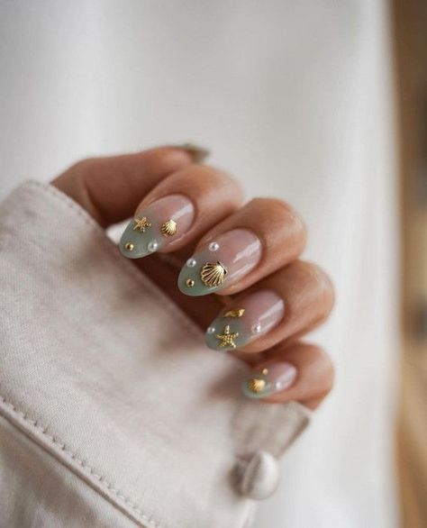 Seashell Nails, Summery Nails, Mermaid Nails, Beach Nails, Fire Nails, Funky Nails, Chic Nails, Cute Acrylic Nails, Green Nails