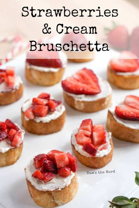 Strawberries & Cream Bruschetta - Valentines Day Brunch Ideas, Rhubarb Desserts Recipes, Bruschetta Appetizer, Quick Appetizer, Valentines Breakfast, Strawberry Breakfast, Valentines Baking, Tea Party Food, Quick Appetizers