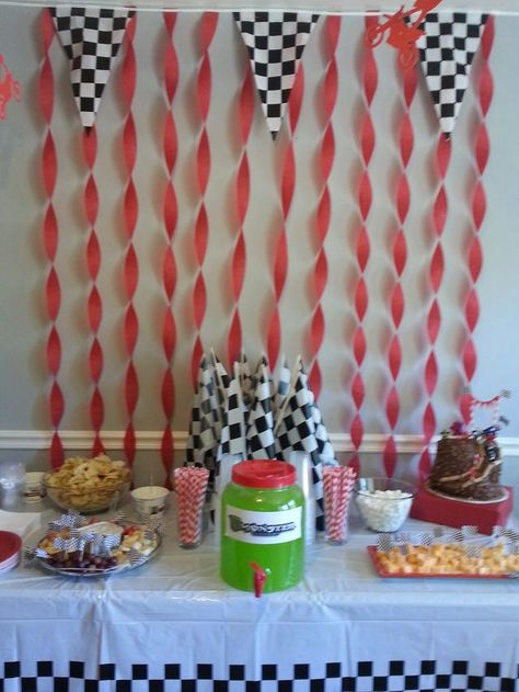 Motocross Birthday Party Games, Dirtbike Party Decorations, Refueling Station, Motocross Birthday Party, Motocross Birthday, Motorcycle Birthday Parties, Bike Birthday Parties, Dirt Bike Party, Bike Party