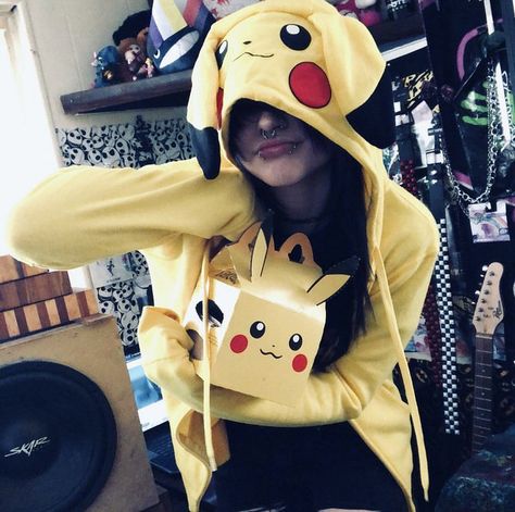 #pokemon #pikachu #emo #cybery2k Pokemon Pikachu, Pikachu, Pokemon, Pokémon