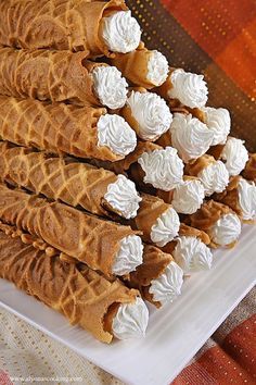 Filled Pizzelle Recipe, Cream Filled Pizzelles, Pizelles Cookies Recipes, Pitzells Recipe, Pizzelle Filling, Cream Filled Pizzelle Recipe, Pizzelle Filling Recipe, Pizelle Cookies Recipes, Filled Pizzelles