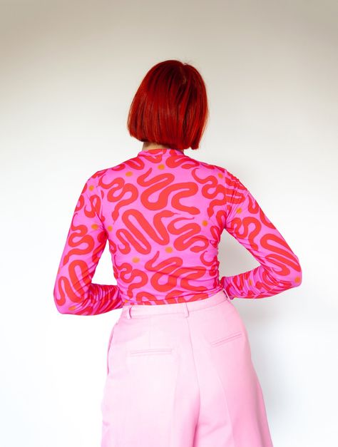 Strawberry Snakes Mock Neck Long Sleeve Top Colourful Pink & Red Snake Print Turtleneck - Etsy Loud Prints Fashion, Pet Snakes, Customer Profile, Clothes Wardrobe, Red Snake, Dopamine Dressing, Neon Fashion, Lettuce Hem, Mock Neck Long Sleeve