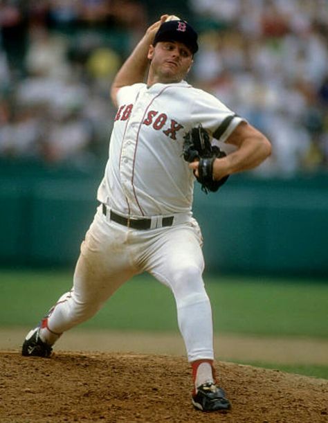 Roger Clemens Famous Baseball Players, Baseball Legends, Roger Clemens, Blue Jays Baseball, Red Sox Baseball, Baseball Boys, Base Ball, Boston Sports, Sports Stars