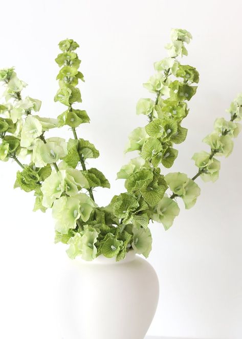 Artificial Bells of Ireland in Green Wedding Light Green, Bottle Arrangements, Light Yellow Weddings, Light Green Flowers, Centerpiece Arrangements, Bells Of Ireland, Floral Design Classes, White Floral Arrangements, Flower Varieties