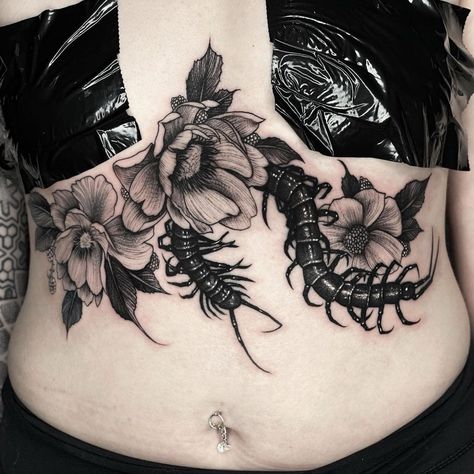 Ryan & Matthew Murray on Instagram: “the garden slithers ☾ @blackveiltattoo . . . . . . . . . . . . @blackveiltattoo @saniderm #saniderm #sanidermproteam #blackveiltattoo…” Flowers Tattoo, Inked Magazine, Black Veil, Tattoo Inspo, Dreamcatcher Tattoo, Flower Tattoos, Blackwork, Flower Tattoo, The Garden