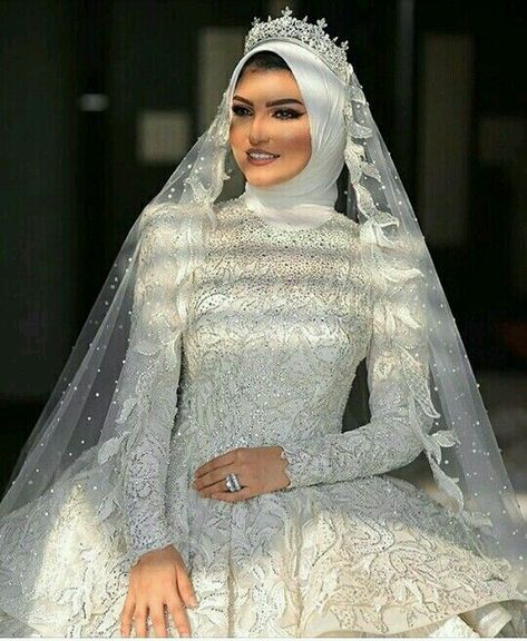 Hijab Bride Dress, Hijab Bride Veil, Bride Hijab Style, Hijab Wedding Style, Muslim Wedding Dress Hijab Bride, Wedding Dress Hijab, Elegant Hijab, Wedding Dresses Hijab Bride, Wedding Dresses Muslim