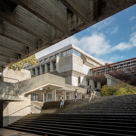 A Brutalist Acropolis in the Great White North: Simon Fraser University Vancouver Architecture, Arthur Erickson, University Plan, British University, Simon Fraser University, Campus Design, University Architecture, Modernist Architecture, School Campus