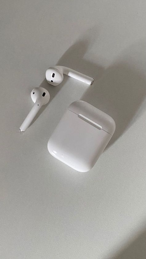 Airpods 2 Aesthetic, White Pictures, Iphone Mockup, Vision Board Manifestation, Air Pods, Iphone Photos, Apple Airpods, Black And White Pictures, White Aesthetic