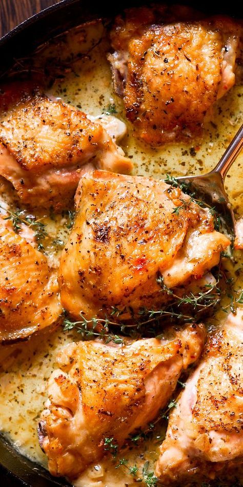 Herb Roasted Chicken in Creamy White Wine Sauce #chicken #dinner Creamy White Wine Sauce, Resepi Ayam, Roasted Chicken Thighs, Herb Roasted Chicken, White Wine Sauce, Roast Chicken Recipes, Baked Chicken Thighs, Wine Sauce, Dinner Food