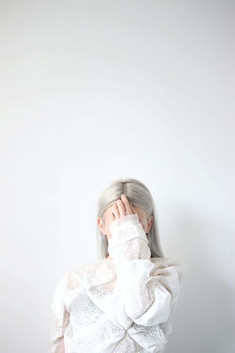 Lila White Wall, Grey Hair, White Aesthetic, White Hair, A Woman, Grey, Wall, Photography, Hair