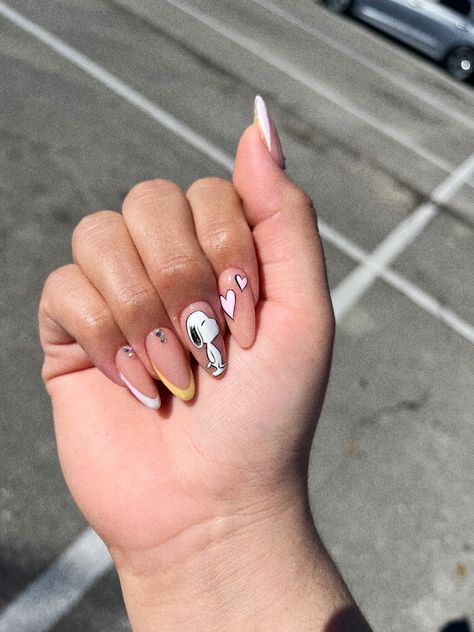 Snoopy Nails, Clear Glitter Nails, Disney Acrylic Nails, Hello Nails, Edgy Nails, Inspired Nails, Disney Nails, Long Square Acrylic Nails, Romantic Date