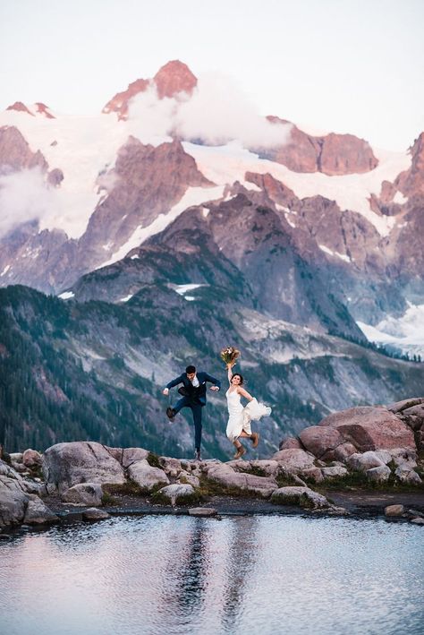 Washington Mountains, On Top Of A Mountain, Cascades National Park, Top Of A Mountain, Cascade National Park, Foxes Photography, North Cascades National Park, National Park Wedding, North Cascades