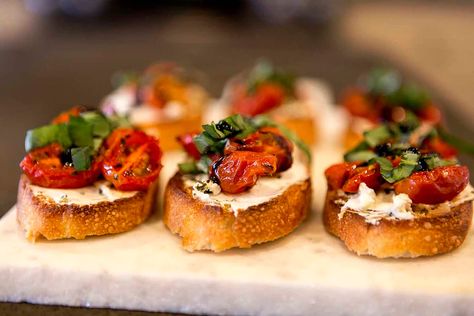 Goat Cheese and Roasted Tomato Bruschetta – Walker Edison Roasted Tomato Bruschetta, Cheese Bruschetta, Tomato Bruschetta Recipe, Garlic Roaster, Cheese And Tomato, Whipped Goat Cheese, Tomato Bruschetta, Goat Cheese Recipes, Bruschetta Recipe