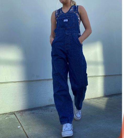 Blue Jean Overalls, Nylon Pants, Jean Overalls, Dark Blue Jeans, Fashion 2020, Summer Clothes, Bathroom Interior, Put On, Blue Jeans