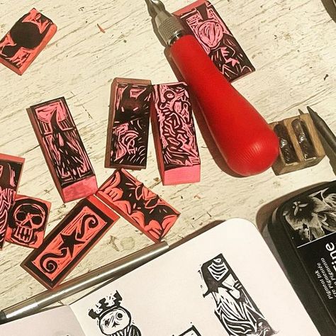 PleasantlyDreadful on Instagram: "I’ve joined the movement. See the full post on my patreon. #pinkeraserart #pinkeraserproject #pinkeraser #pinkeraserstamp #pleasantlydreadful #devilsanddeadthings" Eraser Printmaking, Eraser Linocut, Eraser Stamp Ideas, Lino Carving, Eraser Art, Eraser Stamp, Ghibli Tattoo, Woodcut Art, Sophisticated Art