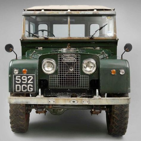 Land rover | Landy classic! Land Rover Serie 1, Landrover Series, Land Rover Series 3, Best 4x4, Car Wheels Rims, Range Rover Classic, Jaguar Land Rover, Expedition Vehicle, Land Rover Series