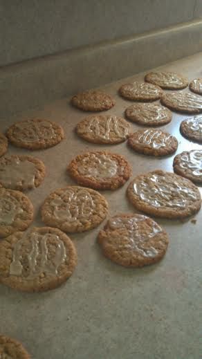 Spellbinder Cookies, Church Window Cookies, Baking Night, Amish Cookies, Amish Food, Nuts Cookies, Window Cookies, Pennsylvania Dutch Recipes, Amish Style