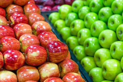 How To Wash Apples To Remove Dirt and Pesticides, According to an Expert Fruit And Vegetable Wash, Fruit Recipes Healthy, Storing Fruit, Banana Benefits, Diets For Women, Fiber Foods, Food Science, Simply Recipes, Running Water