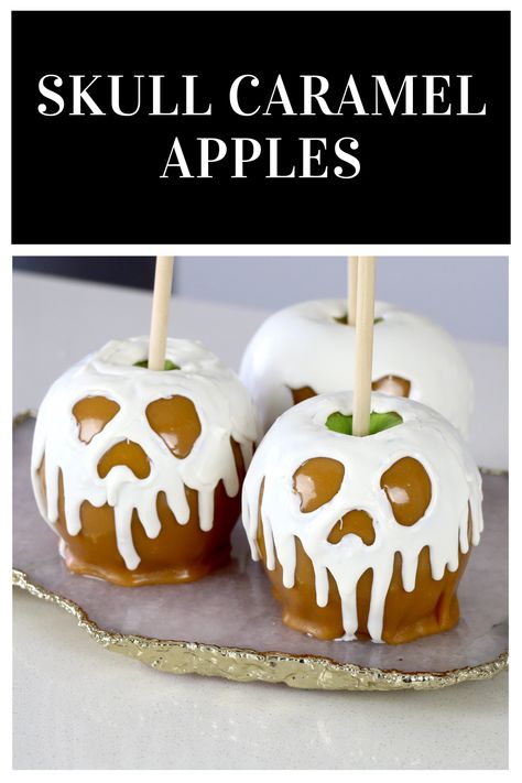 Poison Apple Caramel Apple, Halloween Carmel Apple Board, Halloween Apple Recipes, Spooky Caramel Apples, Halloween Apples Ideas, Halloween Caramel Apples Ideas, Halloween Apple Desserts, Halloween Caramel Apples, Carmel Apple Recipe