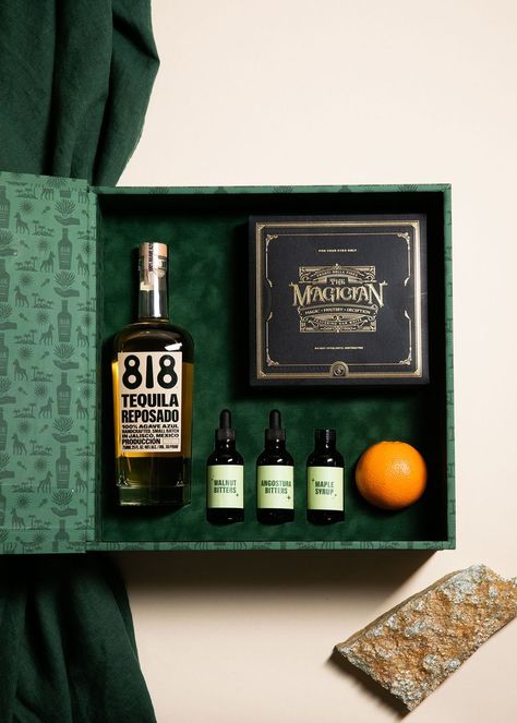 Tequila Gift Set, Cocktail Box Gift, Liquor Packaging Design, Pr Box Design, Pr Boxes, Pr Gift, Bartending Kit, Tequila Gift, Unique Playing Cards