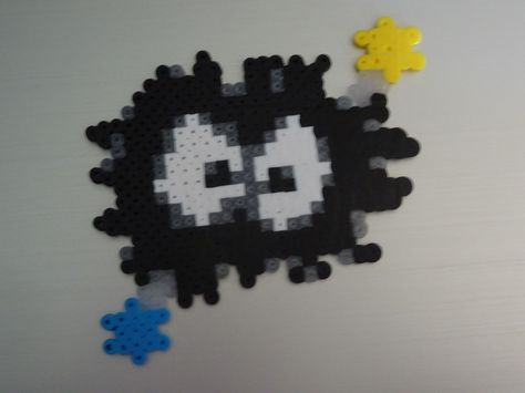 Studio Ghibli Fuse Beads, Soot Sprite Perler Beads, Soot Sprite Craft, Diy Soot Sprite, Soot Sprite Necklace, Cupcake Factory, Soot Sprite, Soot Sprites, Perler Ideas